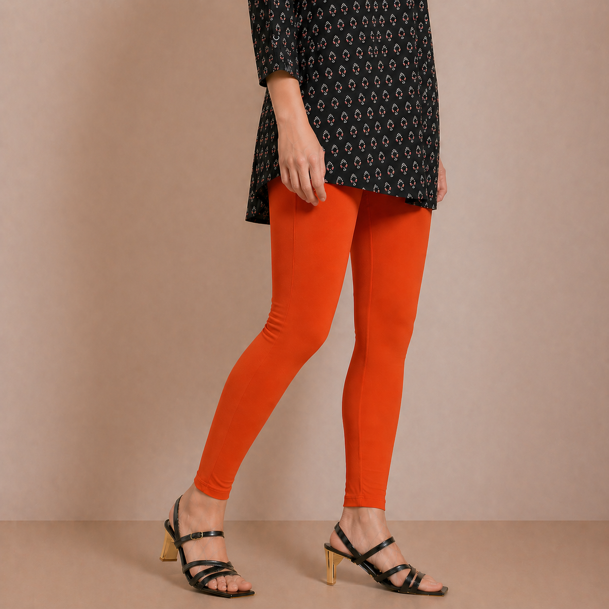 Winner Orange Womens Modern Fit Leggings -43716